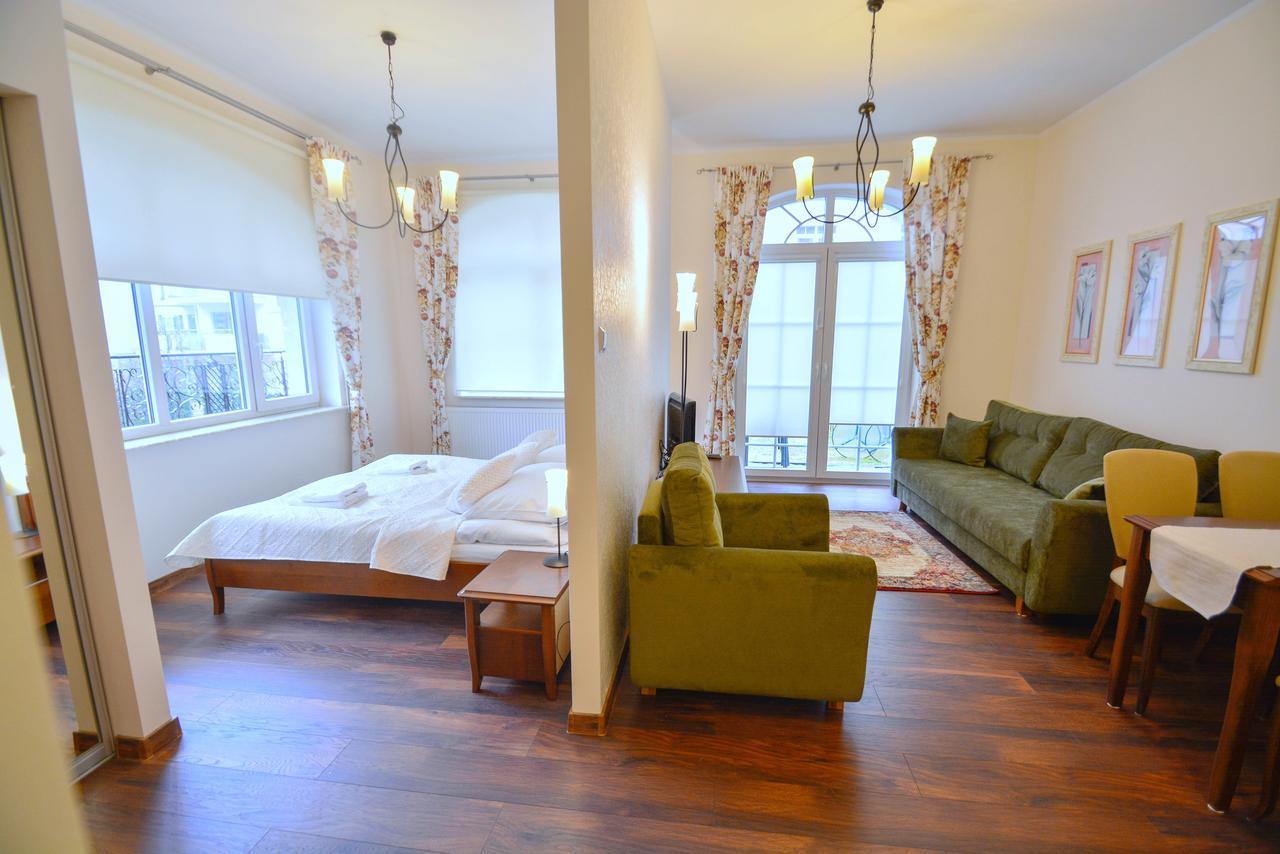 Korona Piastow - Apartamenty Na Wyspie - Parking - Taras Świnoujście Εξωτερικό φωτογραφία